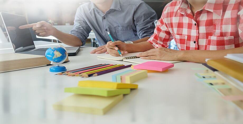 FAQs Regarding NEET UG 2024 Syllabus and JEE (Main) 2024 Application Process