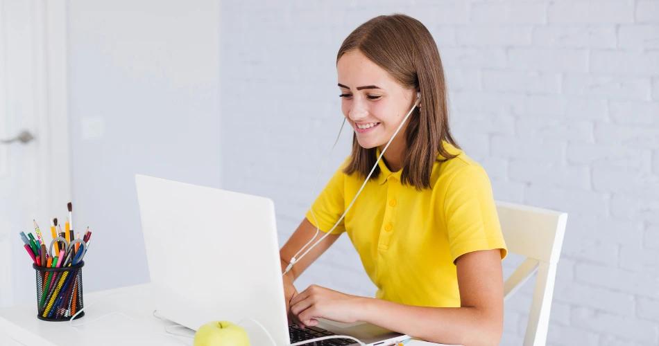 Maharashtra HSC 2025 helpline numbers